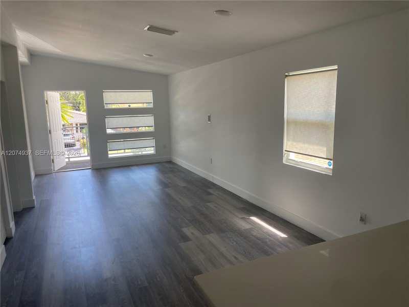 2290 SW 58th Ave, Miami FL 33155