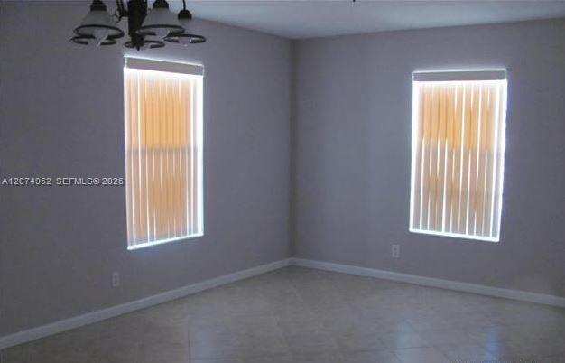 1050 NW 4th St, Boynton Beach FL 33435