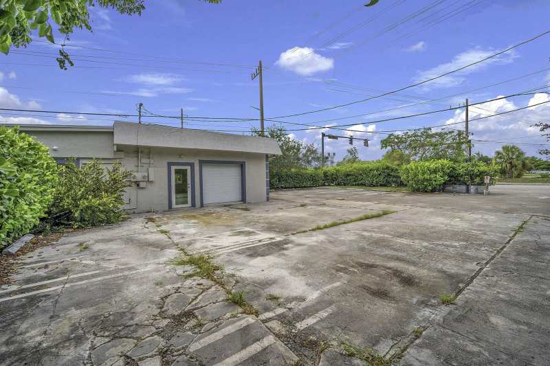 3311 N DIXIE, Pompano Beach FL 33064