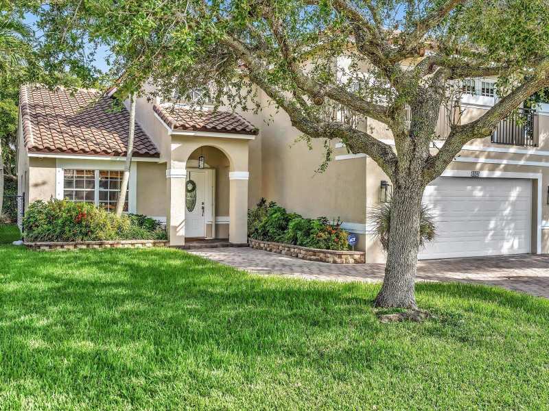 420 NW 188TH Terrace, Pembroke Pines FL 33029
