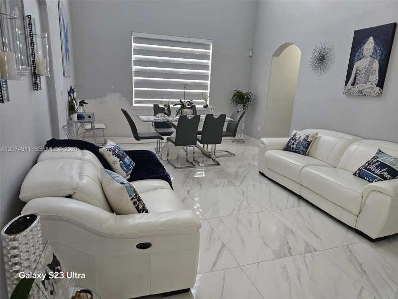 13995 SW 154th St # 1, Miami FL 33177