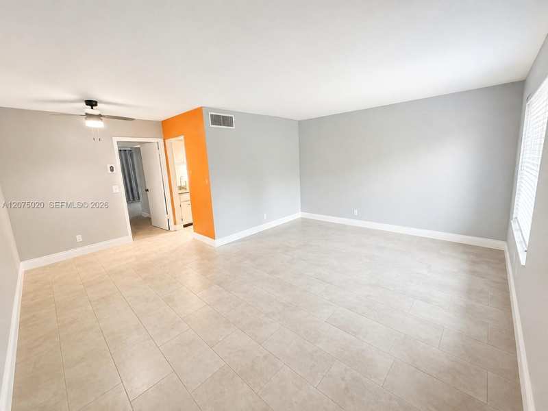 419 Us Highway 1 # 105, North Palm Beach FL 33408