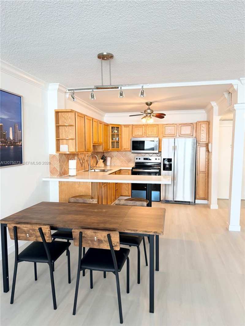 3725 S Ocean Dr # 521, Hollywood FL 33019