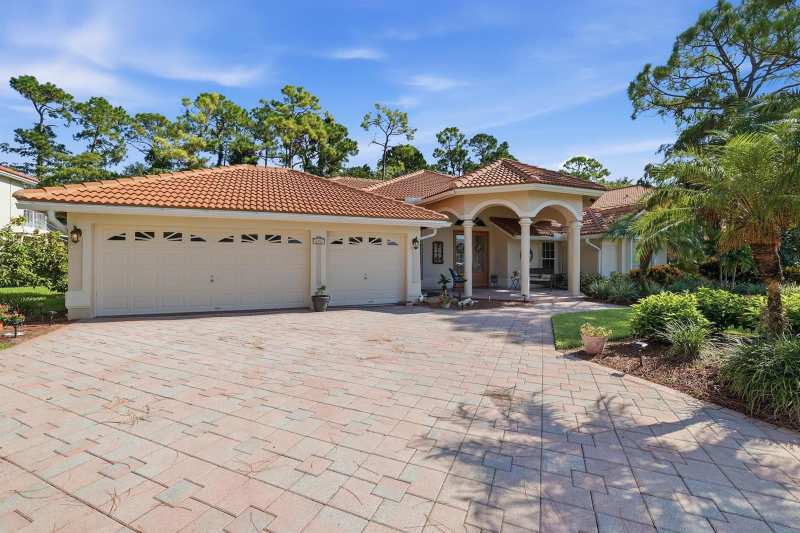 606 CYPRESS GREEN Circle, Wellington FL 33414
