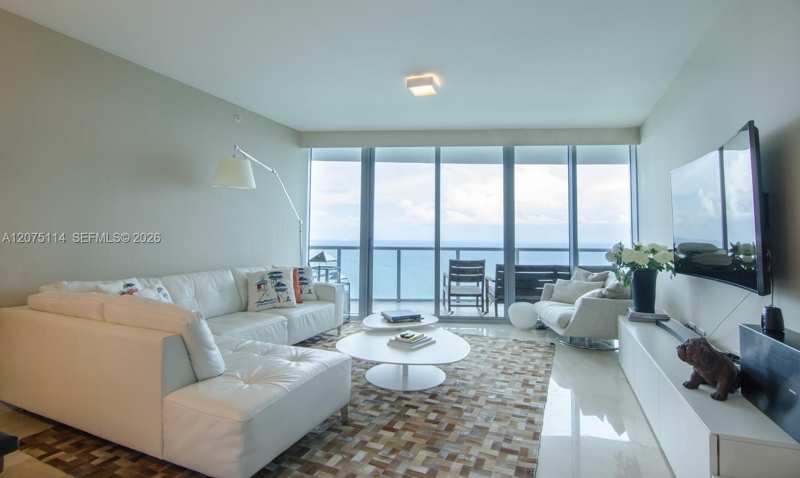 17001 Collins Ave # 3804, Sunny Isles Beach FL 33160