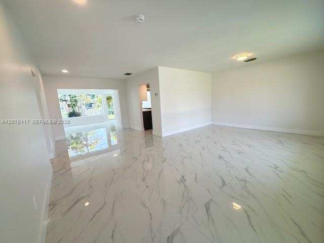 9020 NW, Sunrise FL 33322