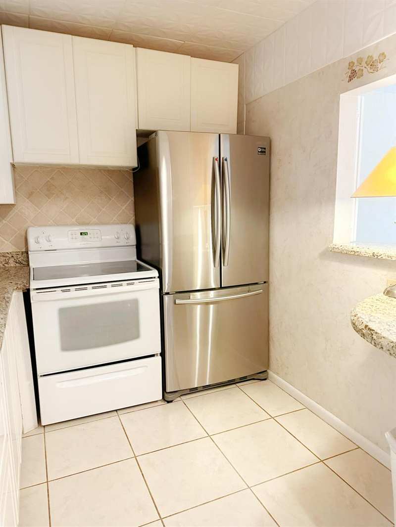 161 VENTNOR J Drive # 161, Deerfield Beach FL 33442