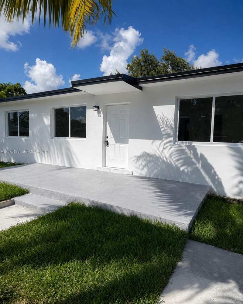 901 NW 116th St # 0, Miami FL 33168