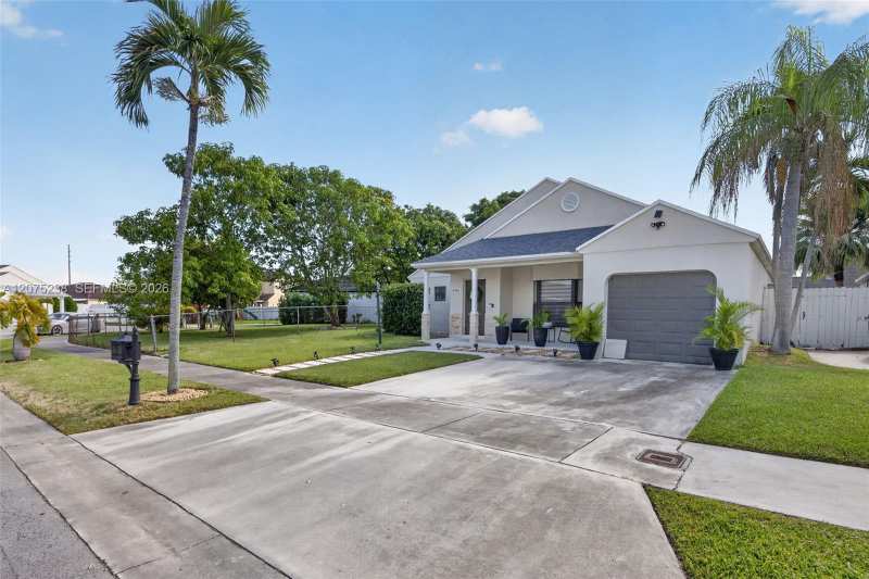 15401 SW 144th Ave, Miami FL 33177