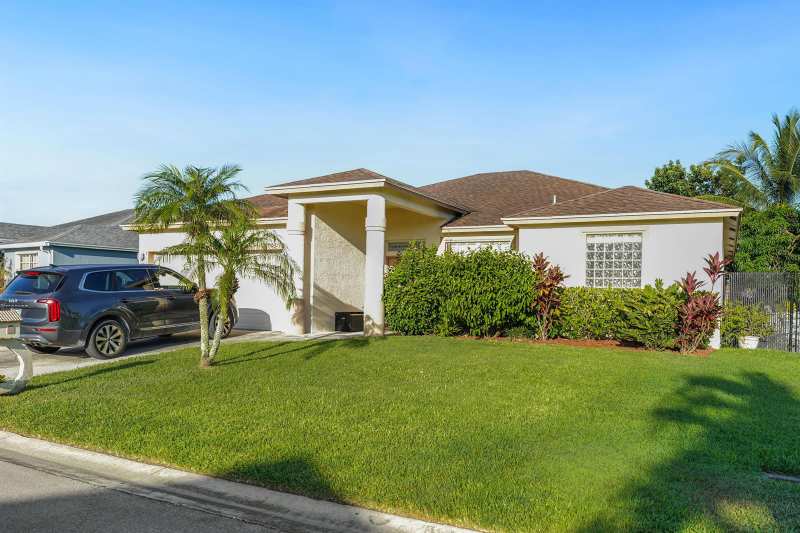 1338 CAPE MAY Lane, FL 33413