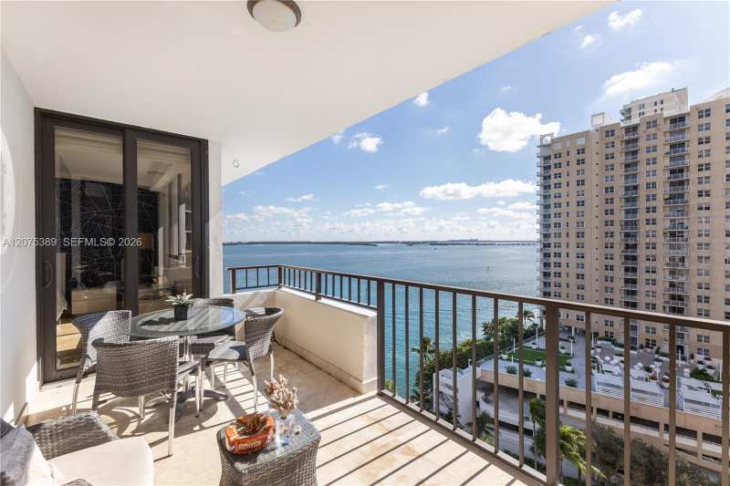 520 Brickell Key Dr # A1207, Miami FL 33131
