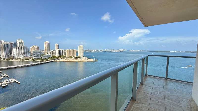 1155 Brickell Bay Dr # 2310, Miami FL 33131