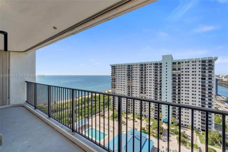 1201 S Ocean Dr # 2109N, Hollywood FL 33019