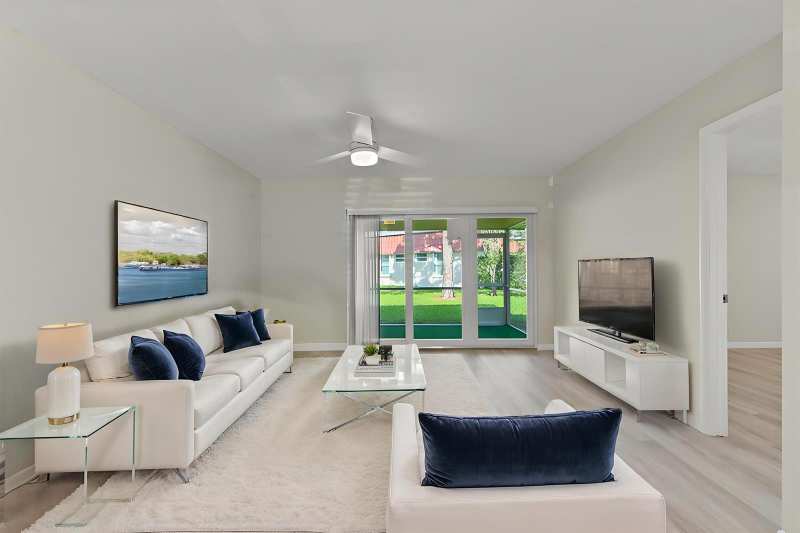 812 Salem Lane, Lake Worth FL 33467