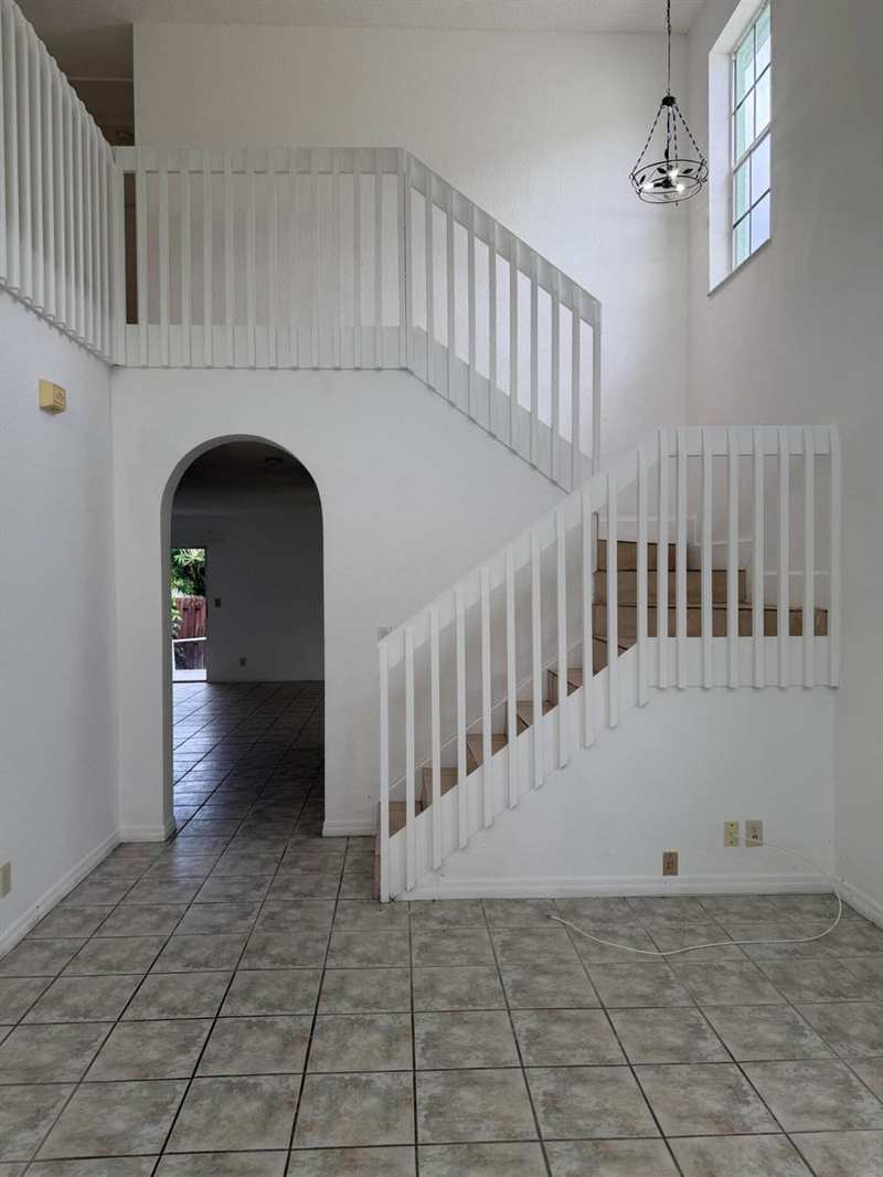 4172 Pine Hollow Circle, FL 33463