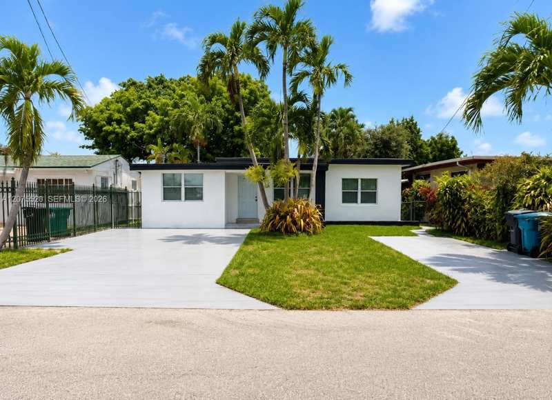 7239 NW Third St, Miami FL 33126