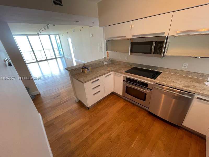 601 NE 36th St # 1209, Miami FL 33137