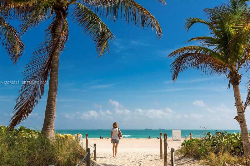 3605 Indian Creek Dr # 404, Miami Beach FL 33140