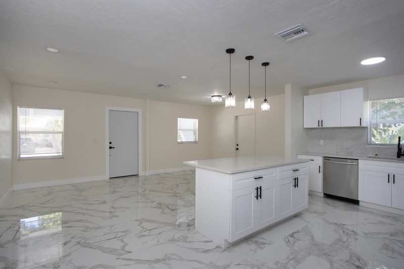 1830 NE 2ND Lane NE, Boynton Beach FL 33435