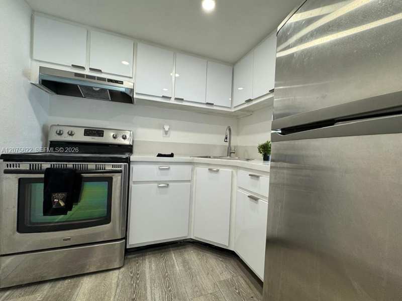 4550 NW 9th St # 709E, Miami FL 33126