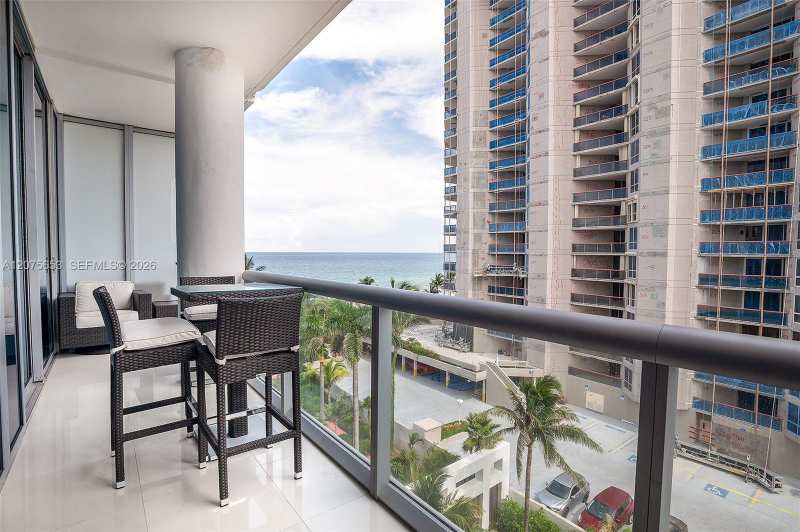 6799 Collins Ave # 510, Miami Beach FL 33141