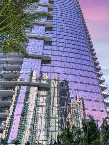 851 NE 1st Ave # 2107, Miami FL 33132