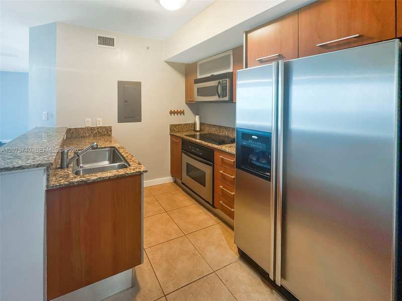 9055 SW 73rd Ct # 1103, Miami FL 33156