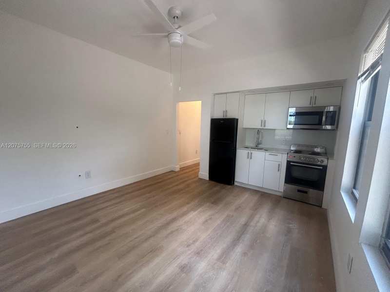 2000 Monroe St # 10, Hollywood FL 33020