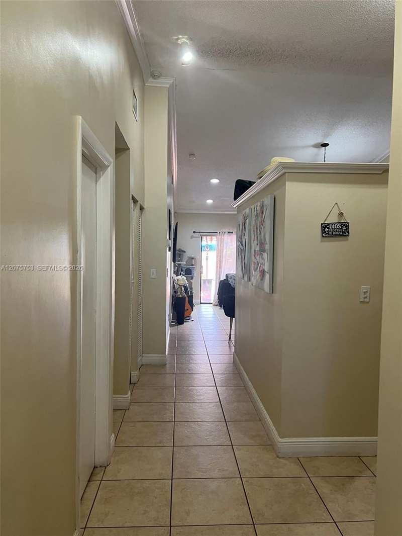 6028 SW 147th Pl, Miami FL 33193