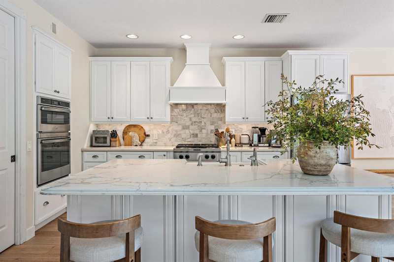 221 New Haven Boulevard, Jupiter FL 33458