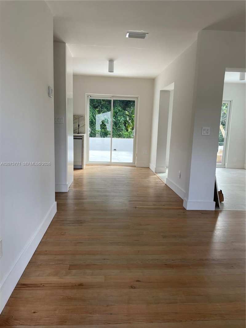 22 Marabella Ave, Coral Gables FL 33134