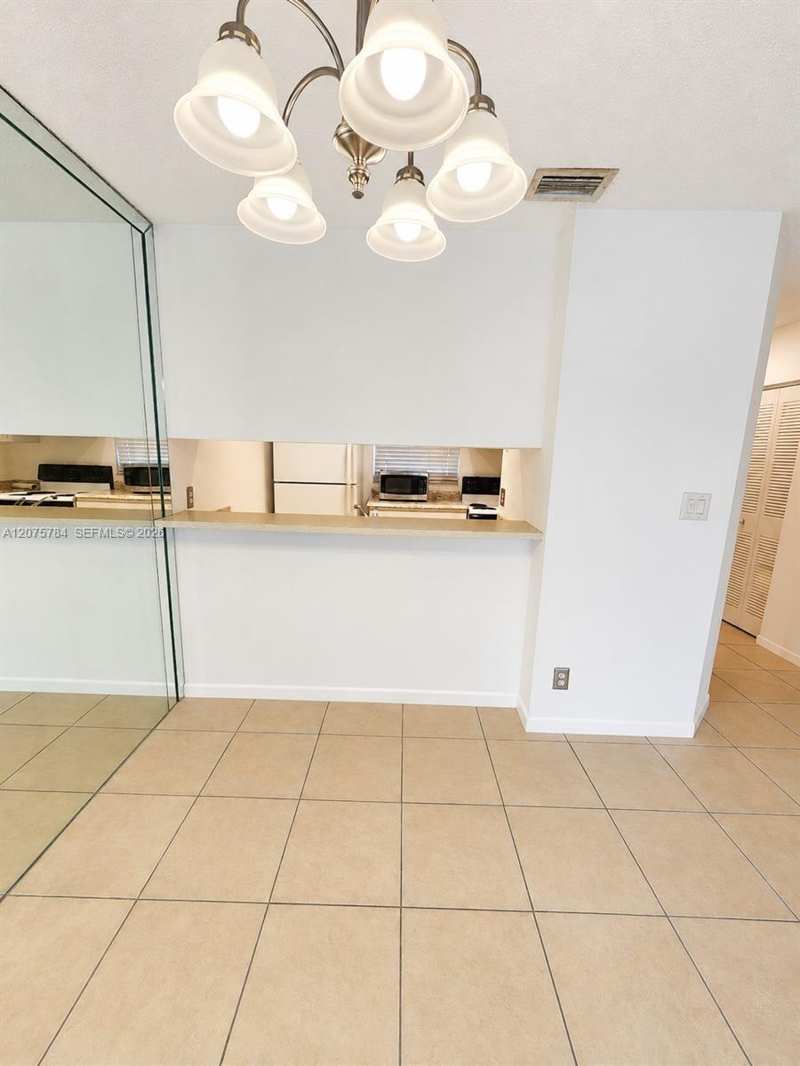 3280 NW 102nd Ter, Coral Springs FL 33065