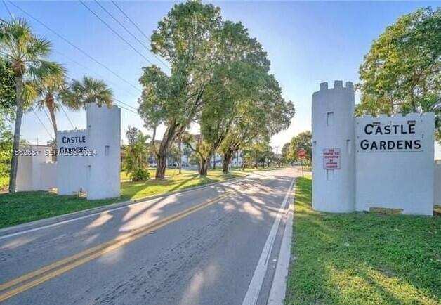 2251 NW 48th Terrace # 109, Lauderhill FL 33313