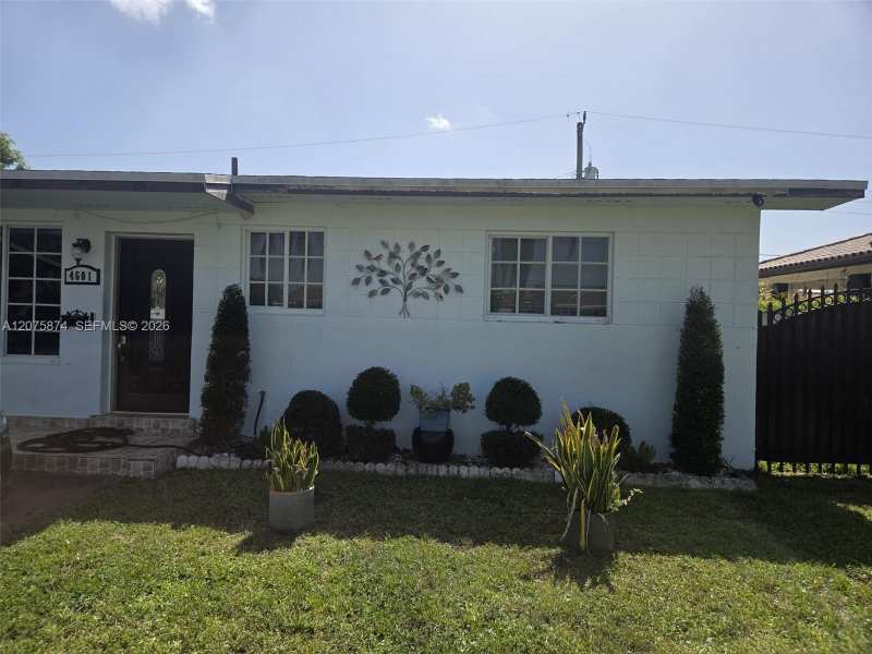 4601 W 9th Ave, Hialeah FL 33012