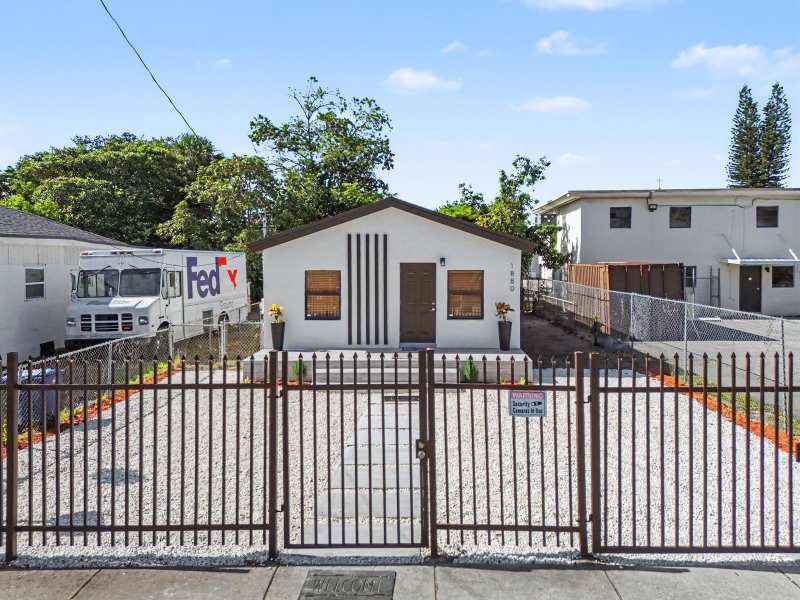 1880 NW 65TH Street, Miami FL 33147