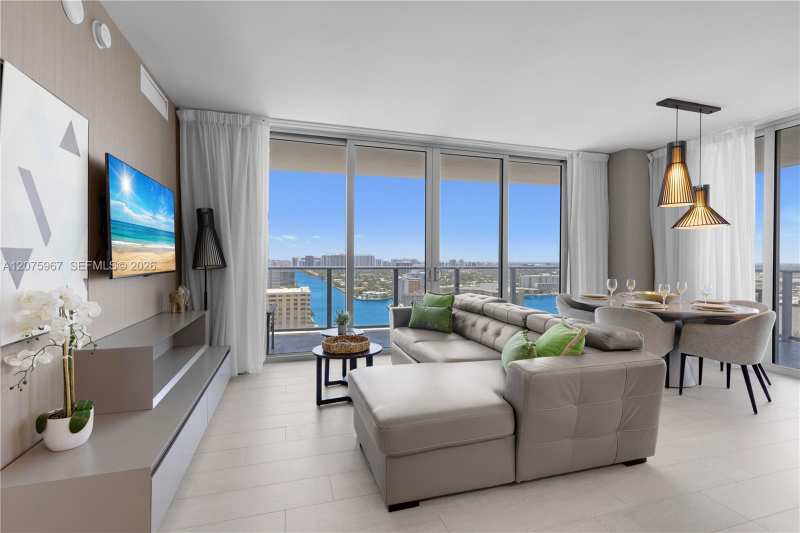4010 S Ocean Dr # R2008, Hollywood FL 33019