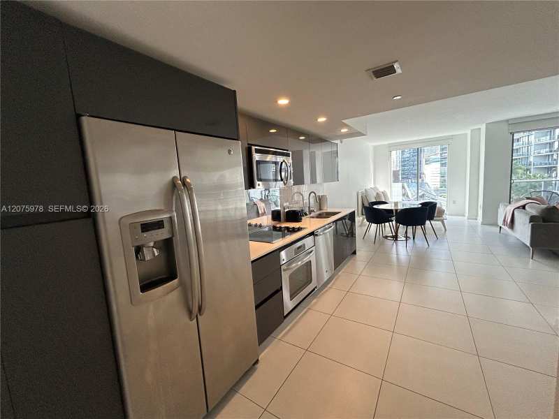 31 SE 6th St # 1703, Miami FL 33131