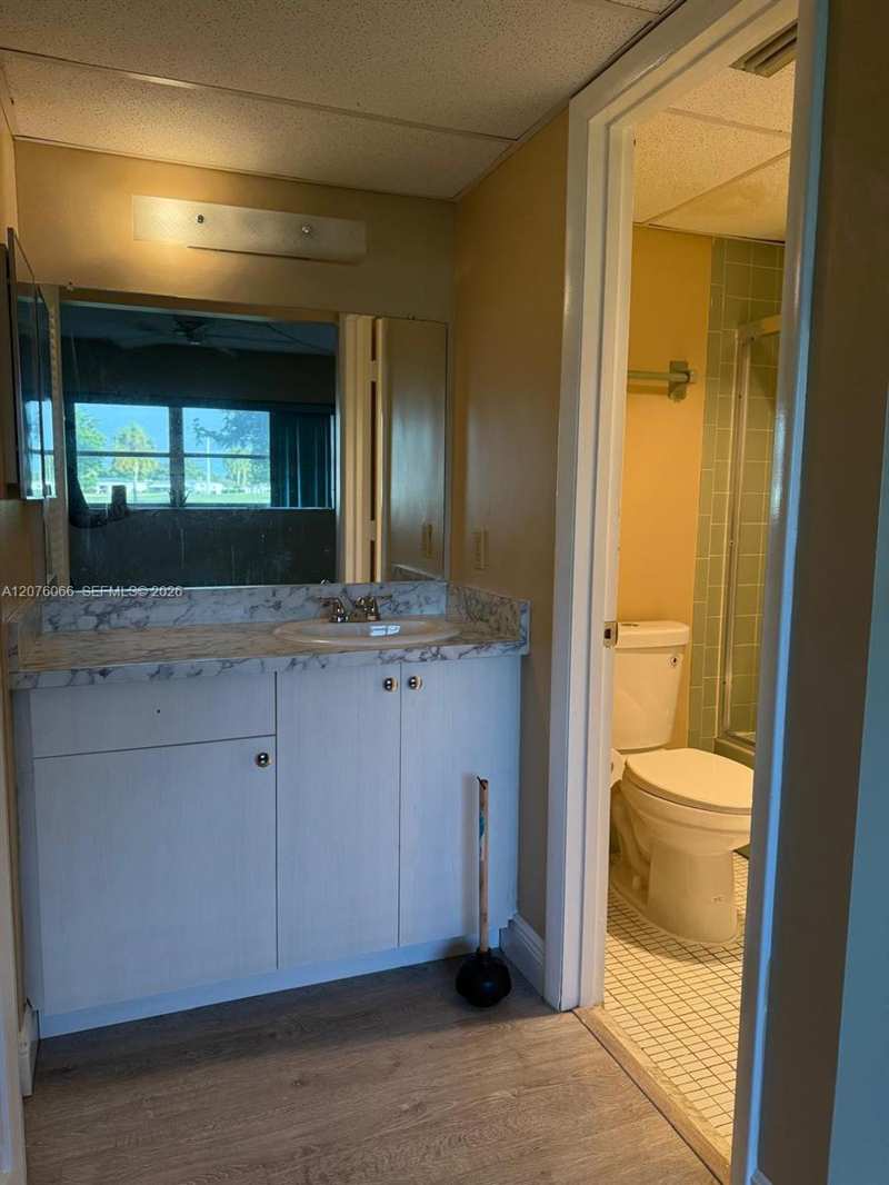 7797 Golf Cir Dr # 102, Margate FL 33063