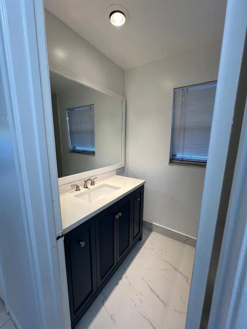 3223 SW 1st Street, Deerfield Beach FL 33442