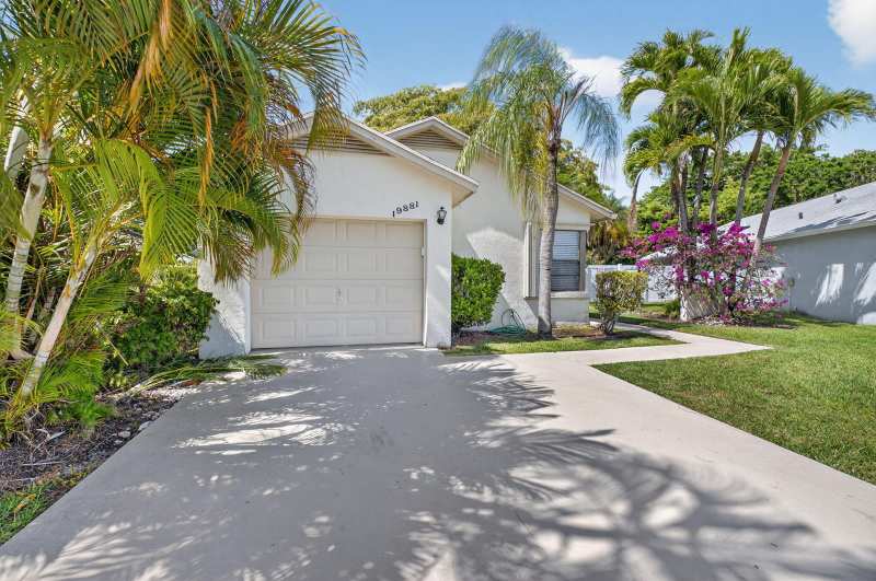 19881 VILLA MEDICI Place, Boca Raton FL 33434