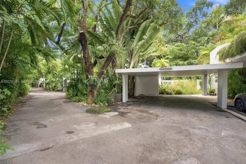 3024 Day Ave # 3024, Miami FL 33133