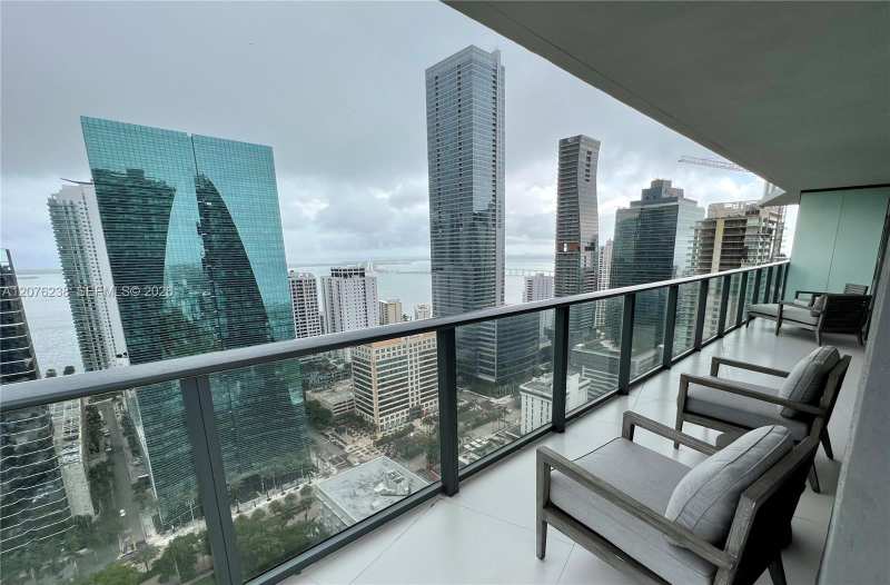 1300 S Miami Ave # 3101, Miami FL 33130