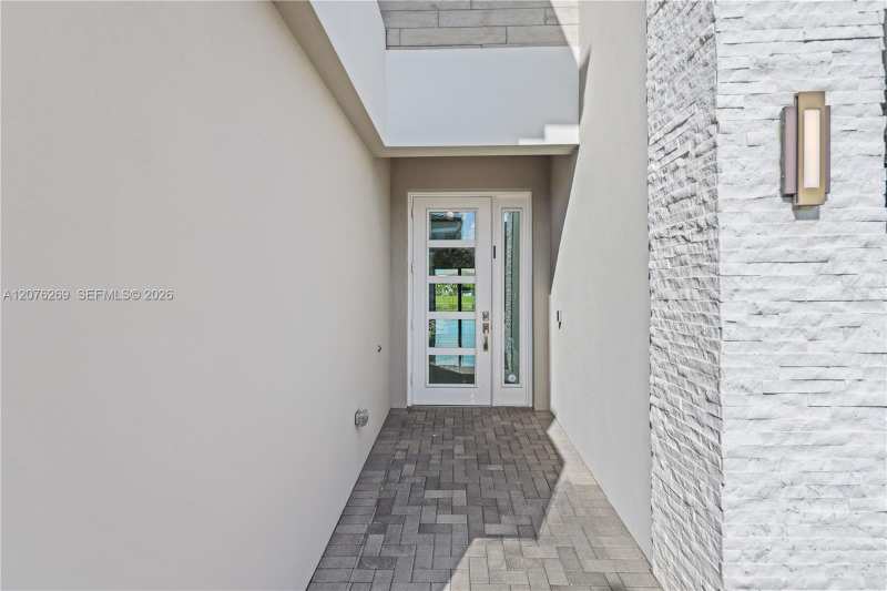 17041 Teton River Rd, Boca Raton FL 33496