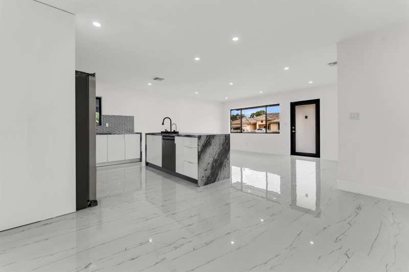 1252 NW 172ND Terrace, Miami Gardens FL 33169