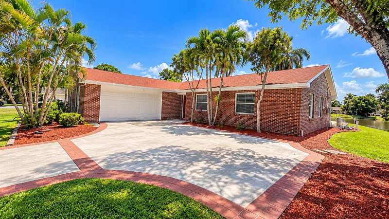 8102 PIONEER Road, Royal Palm Beach FL 33411