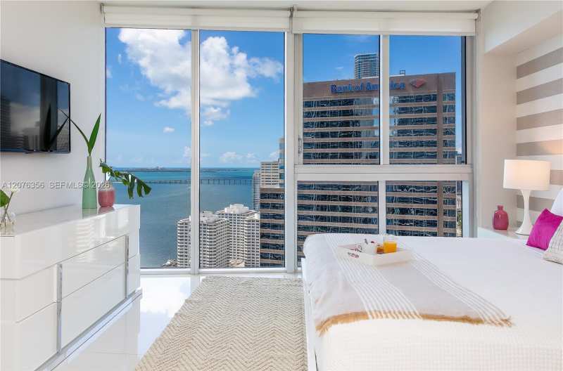 485 Brickell Ave # 3410, Miami FL 33131