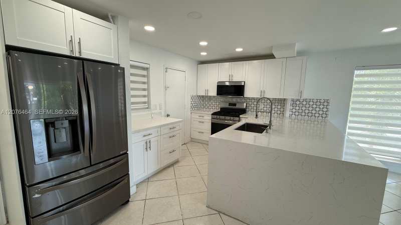 7701 SW 88th St # B330, Miami FL 33156