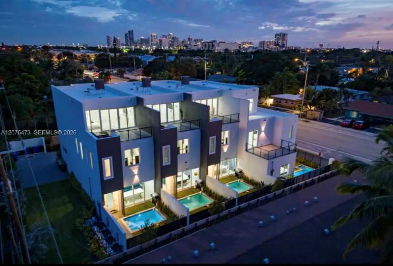 1226 NE 15th Ave, Fort Lauderdale FL 33304