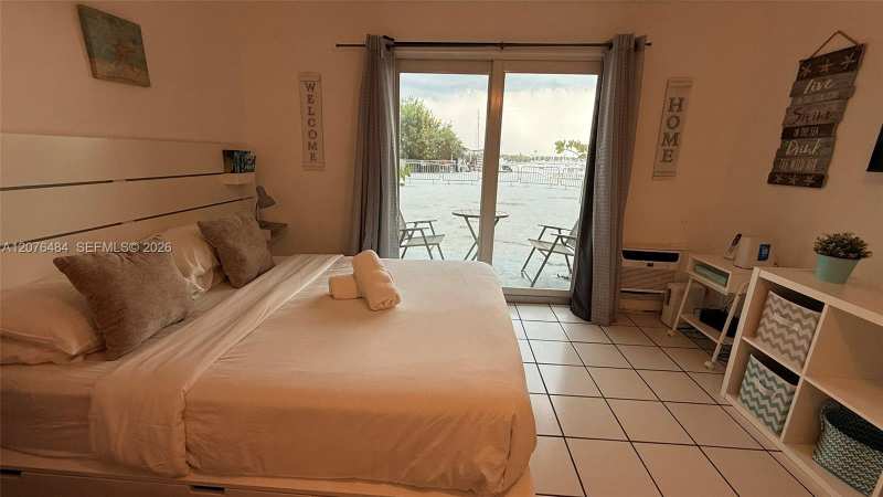 7904 West Dr # 107, North Bay Village FL 33141