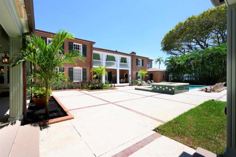 1125 N Flagler Drive, West Palm Beach FL 33401